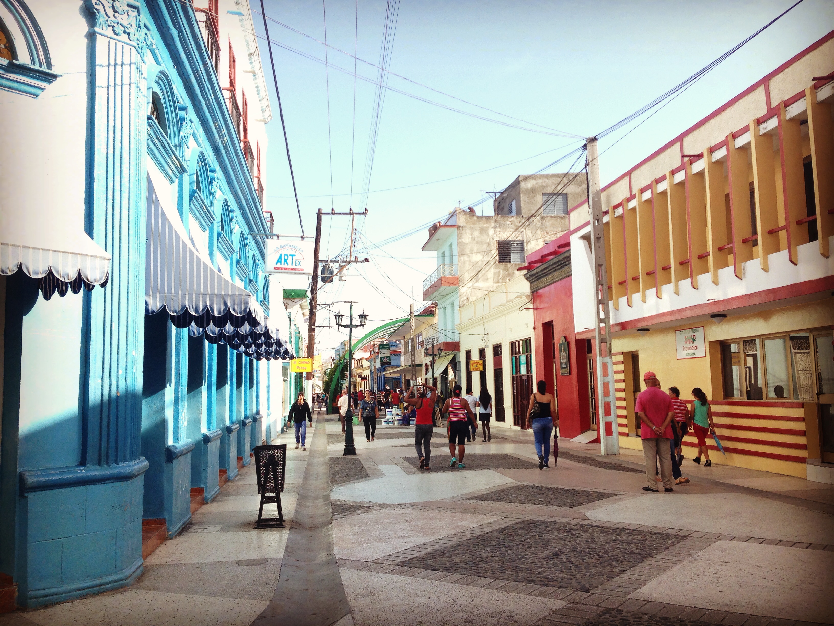 Boulevard en la ciudad de Bayamo, fundada en 1513 por Diego Velázquez como la segunda Villa en la isla, después de Baracoa. En Bayamo fue escrito el himno nacional de Cuba y se cantó por primera vez en 1868.